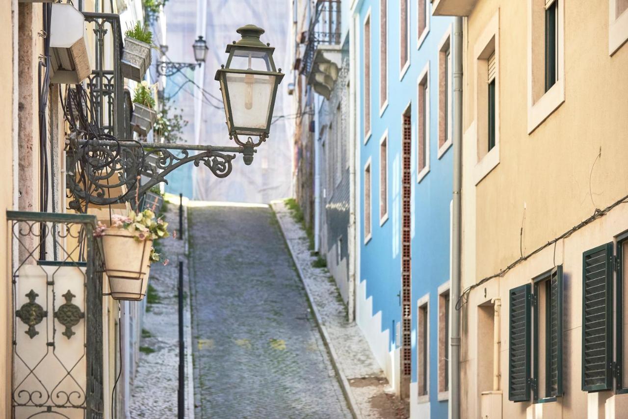 Idyllic Lisbon Apartments With Amazing Courtyard, By Timecooler Экстерьер фото